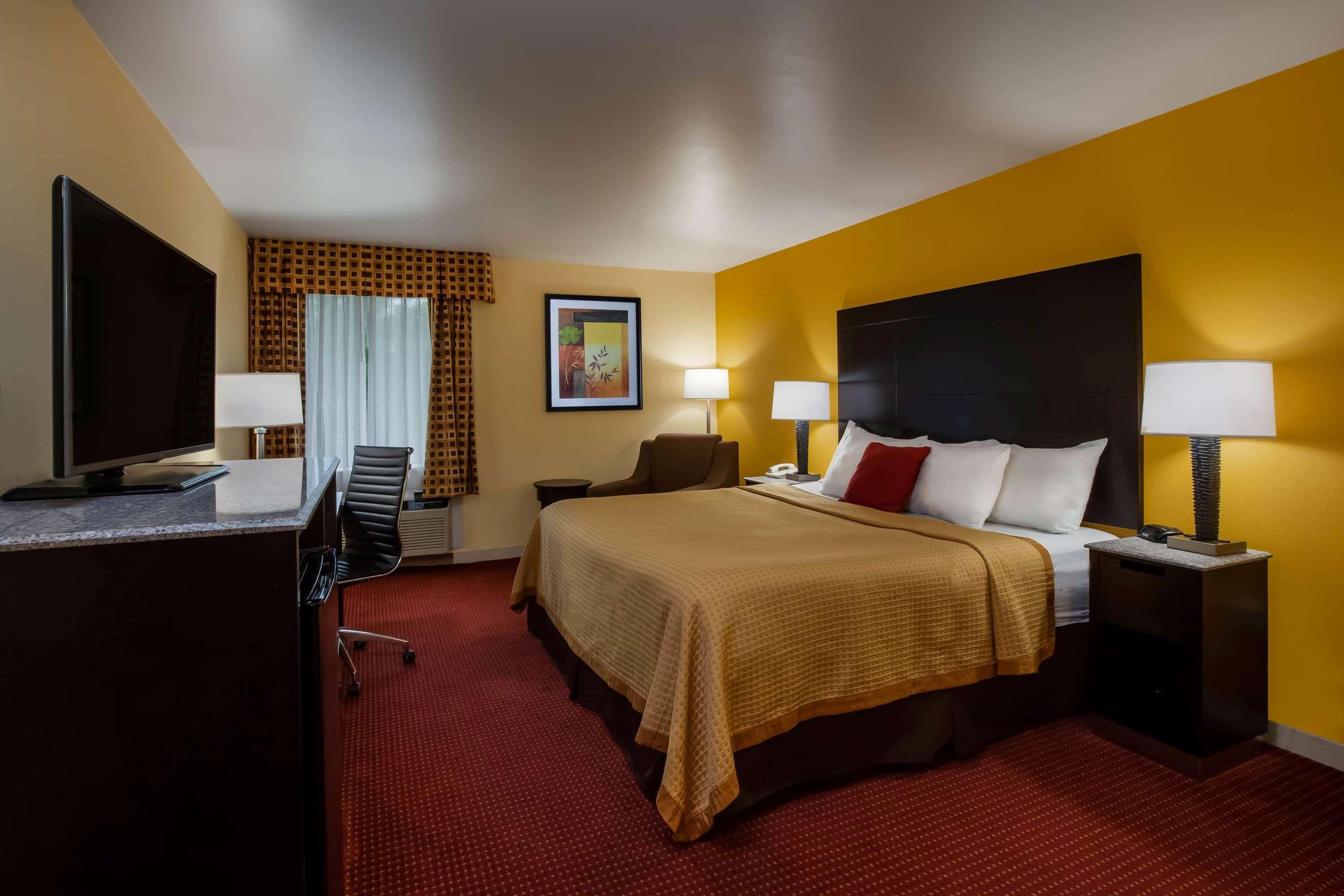 Days Inn By Wyndham Donegal Esterno foto